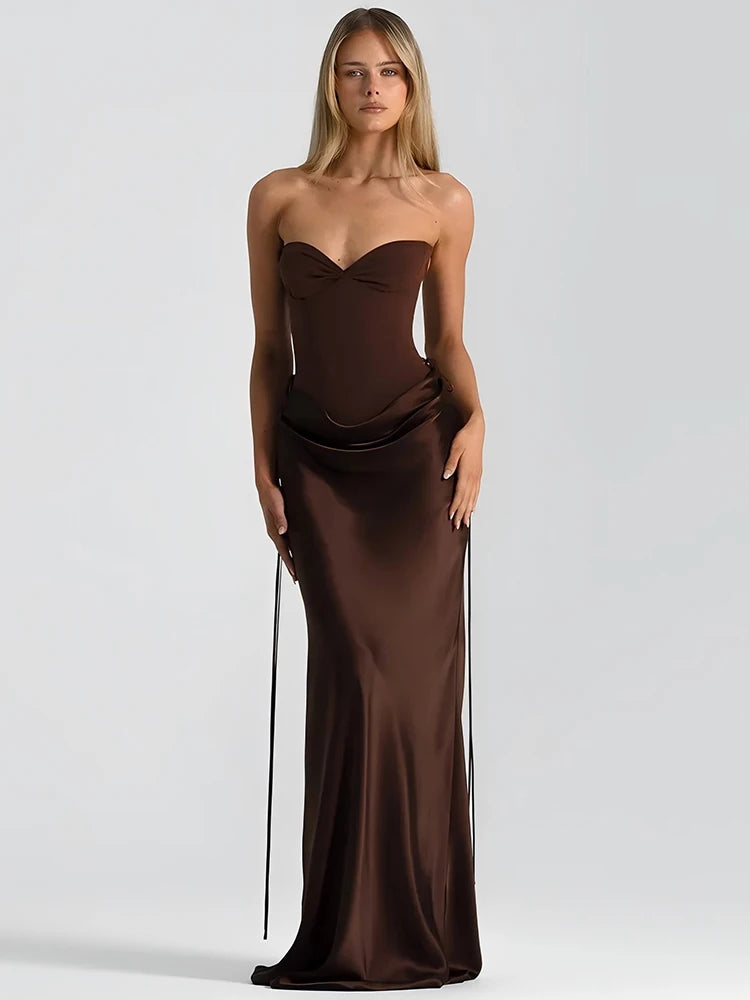 ARLÉONE Backless Maxi Dress
